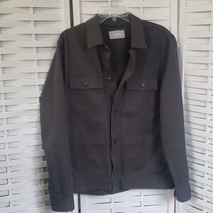 Everlane militar green mens lightweight shirt/jacket size  M